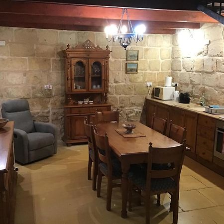 Charming 17Th Cent House Of Character In The Famous 3 Cities, Right Next To Valletta Cospicua Exterior foto