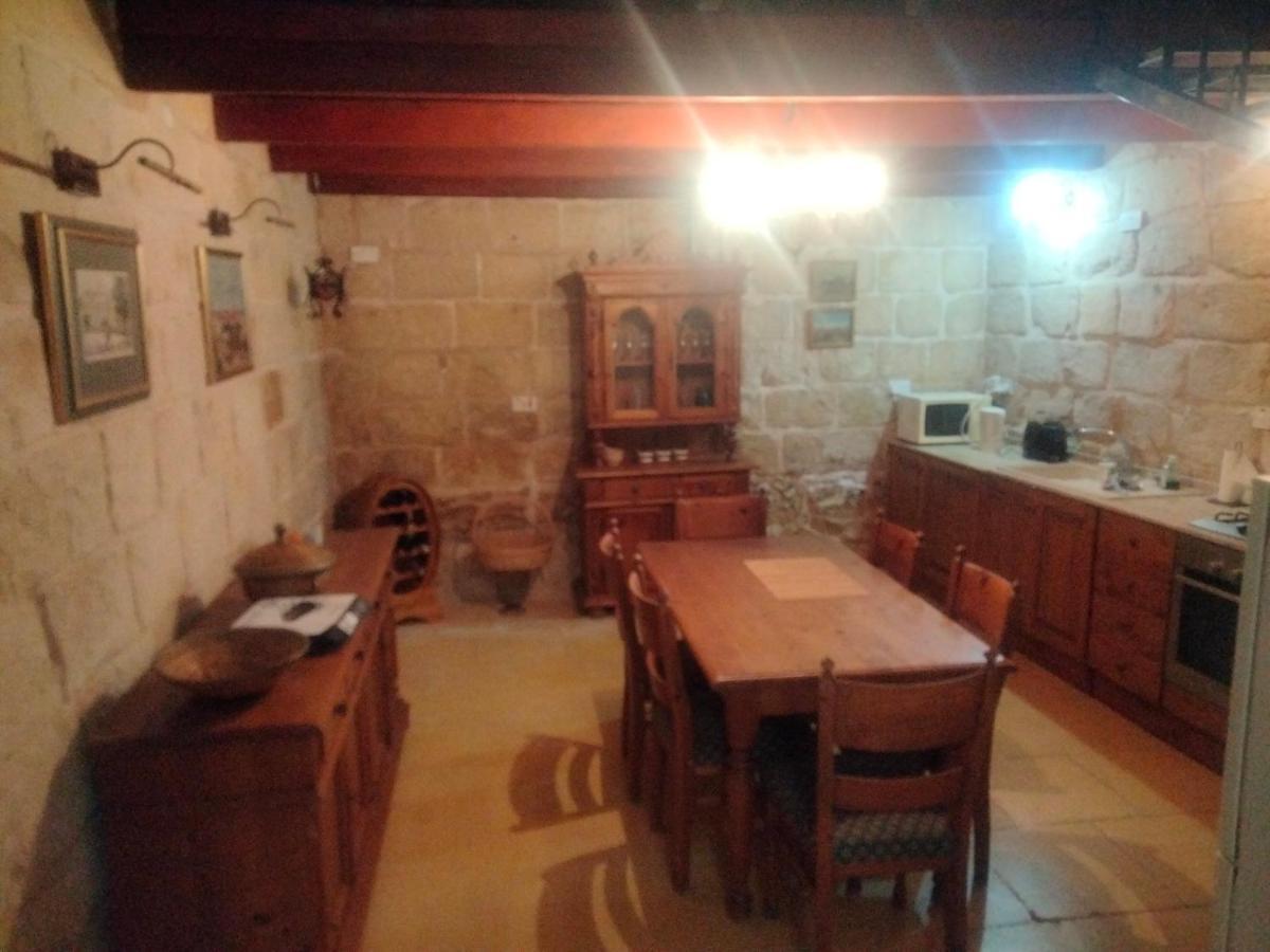 Charming 17Th Cent House Of Character In The Famous 3 Cities, Right Next To Valletta Cospicua Exterior foto